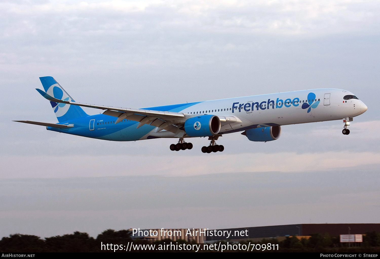 Aircraft Photo of F-HMIB | Airbus A350-1041 | French Bee | AirHistory.net #709811