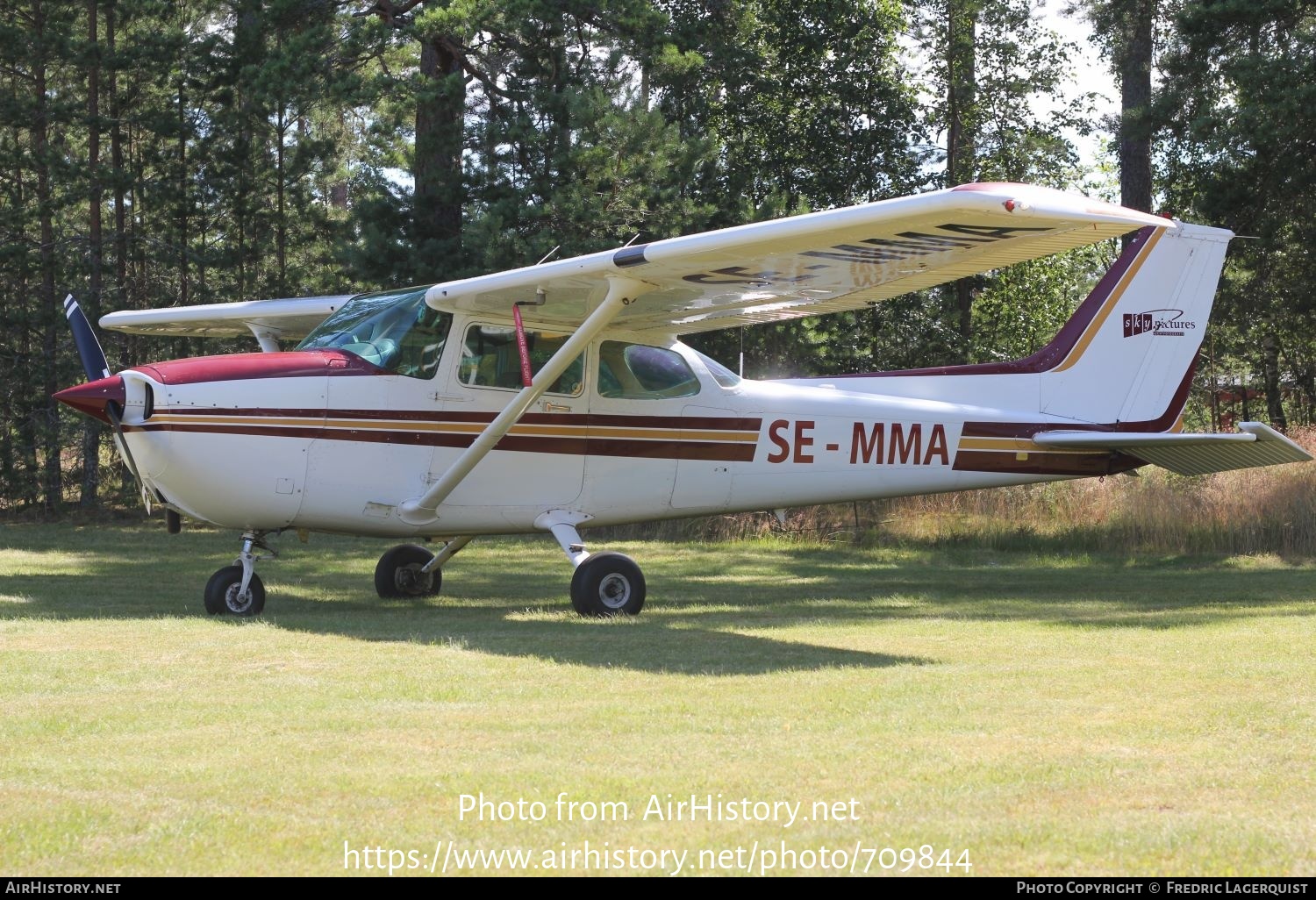 Aircraft Photo of SE-MMA | Cessna 172P Skyhawk II | AirHistory.net #709844