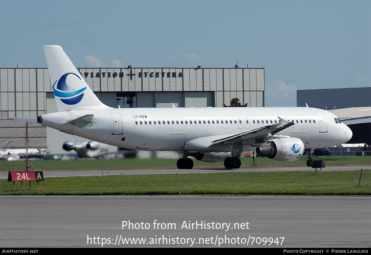 Aircraft Photo of LY-VEW | Airbus A320-214 | AirHistory.net #709947