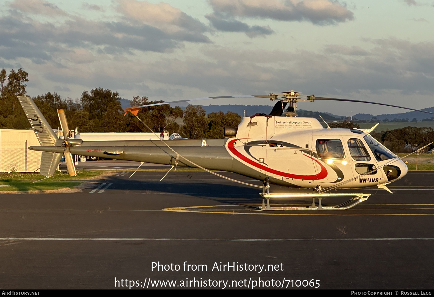 Aircraft Photo of VH-JVS | Aerospatiale AS-350BA Ecureuil | Sydney Helicopters | AirHistory.net #710065