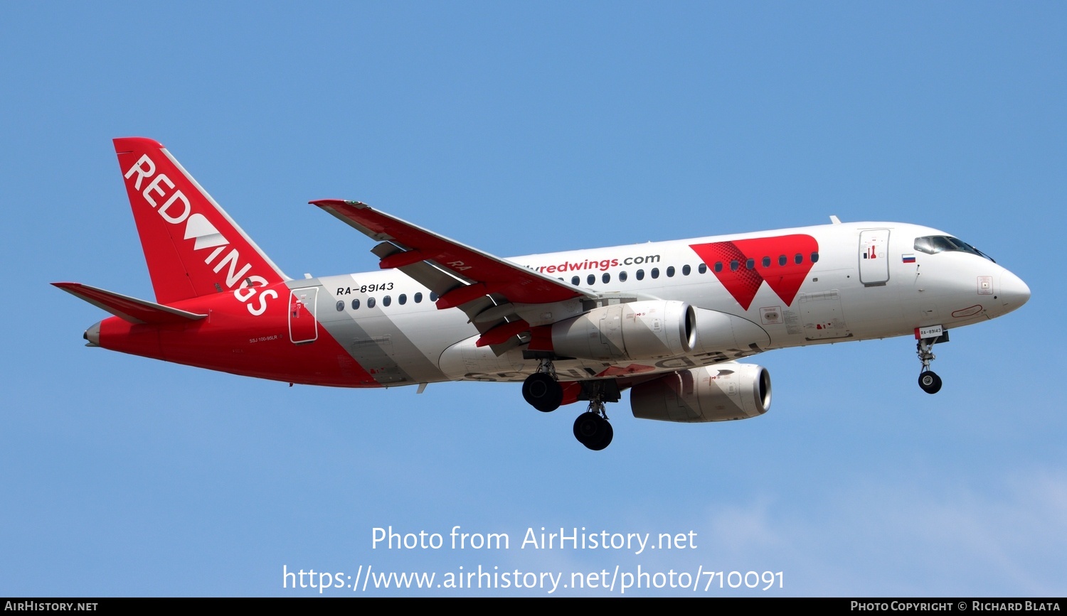 Aircraft Photo of RA-89143 | Sukhoi SSJ-100-95B-LR Superjet 100 (RRJ-95B) | Red Wings | AirHistory.net #710091