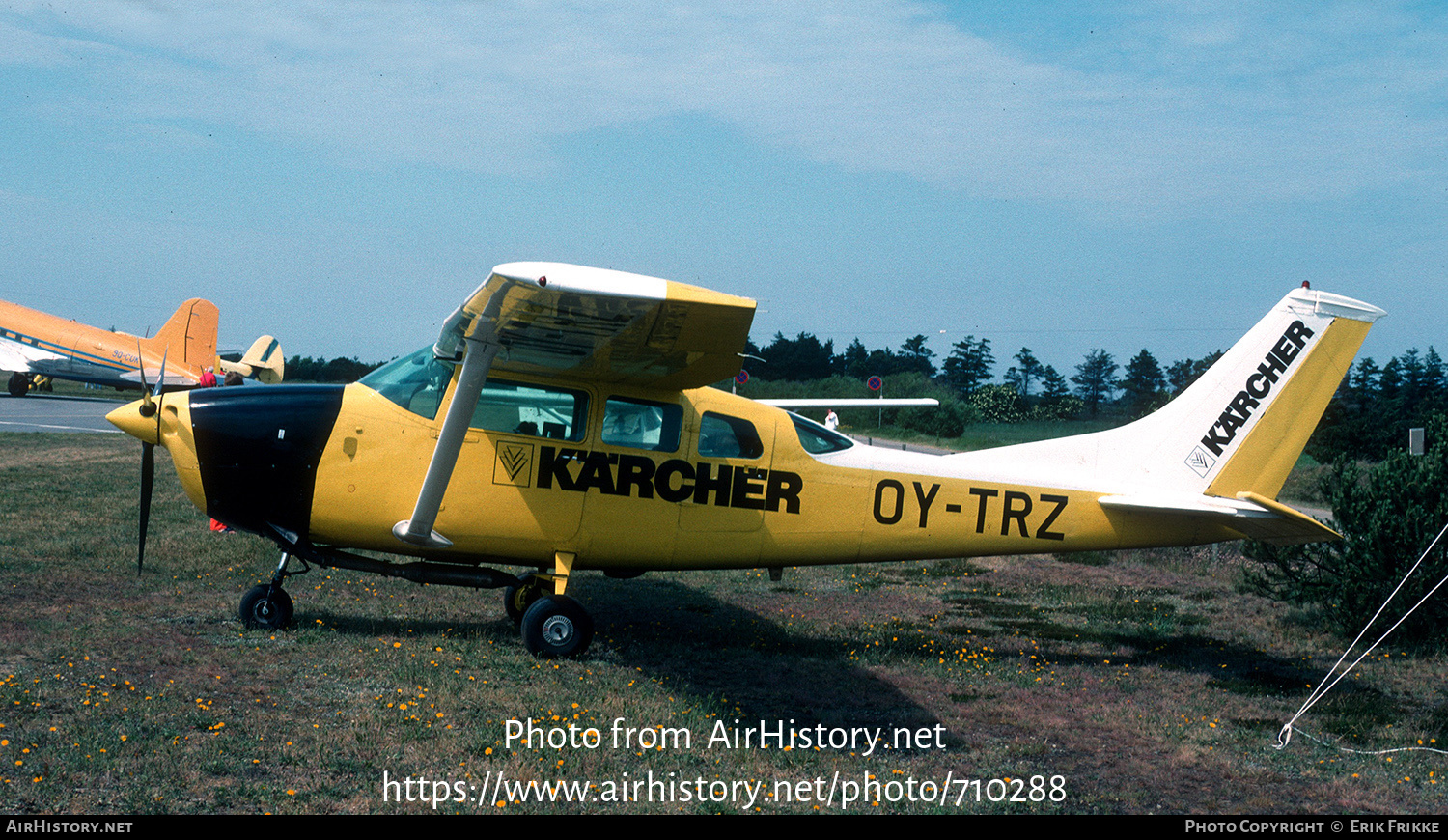 Aircraft Photo of OY-TRZ | Cessna P206E Super Skylane | AirHistory.net #710288