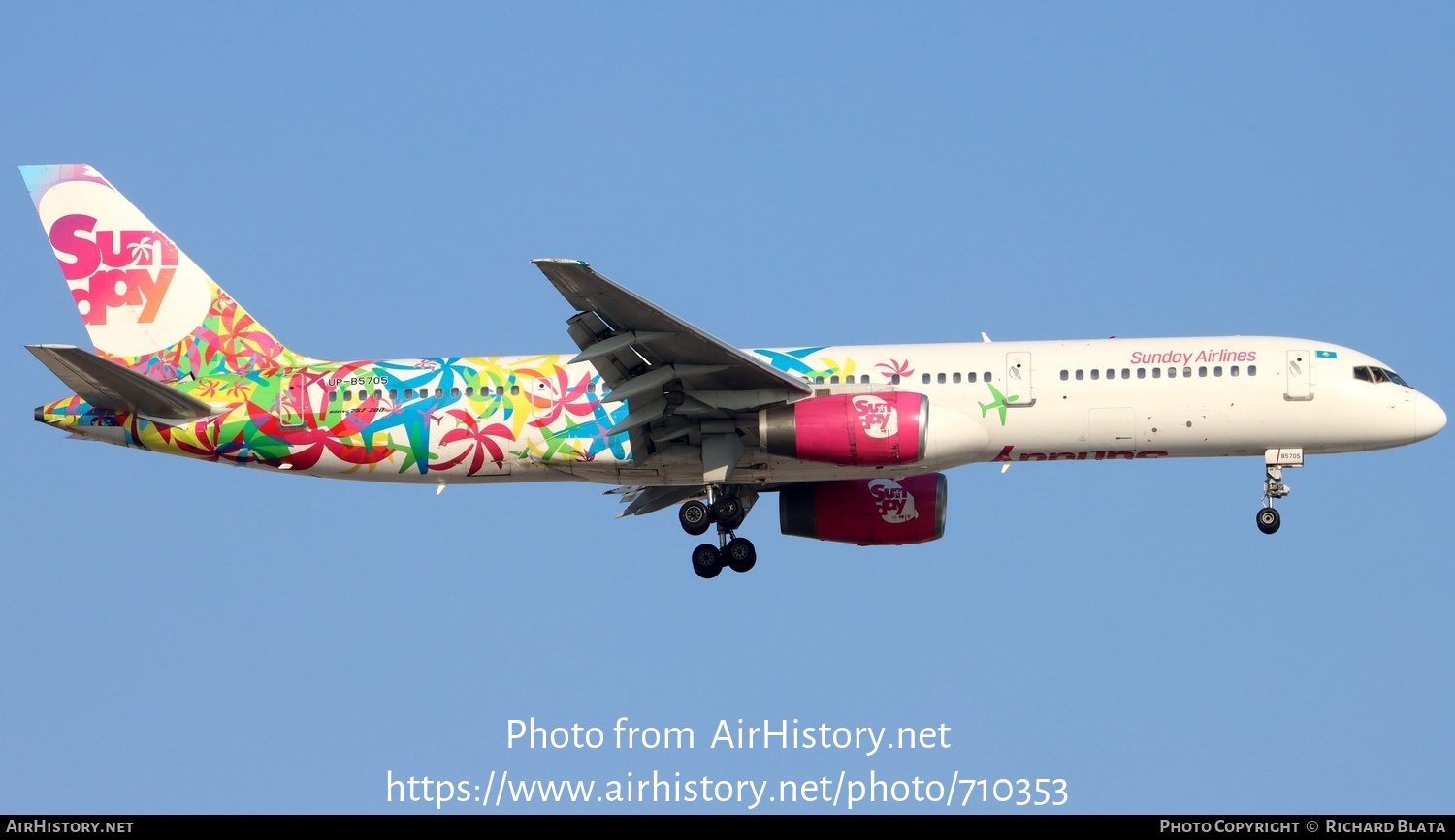 Aircraft Photo of UP-B5705 | Boeing 757-204 | Sunday Airlines | AirHistory.net #710353