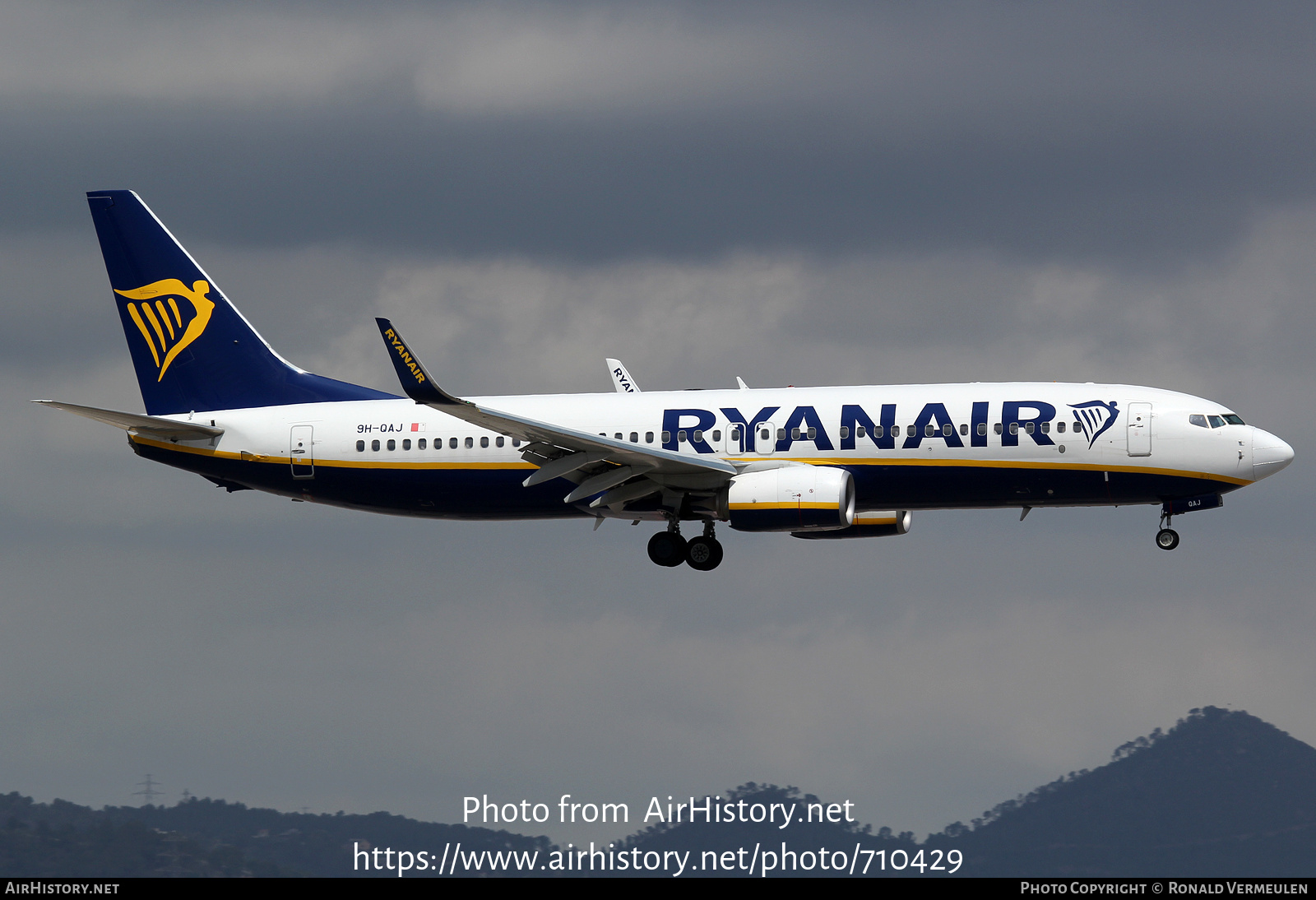 Aircraft Photo of 9H-QAJ | Boeing 737-800 | Ryanair | AirHistory.net #710429