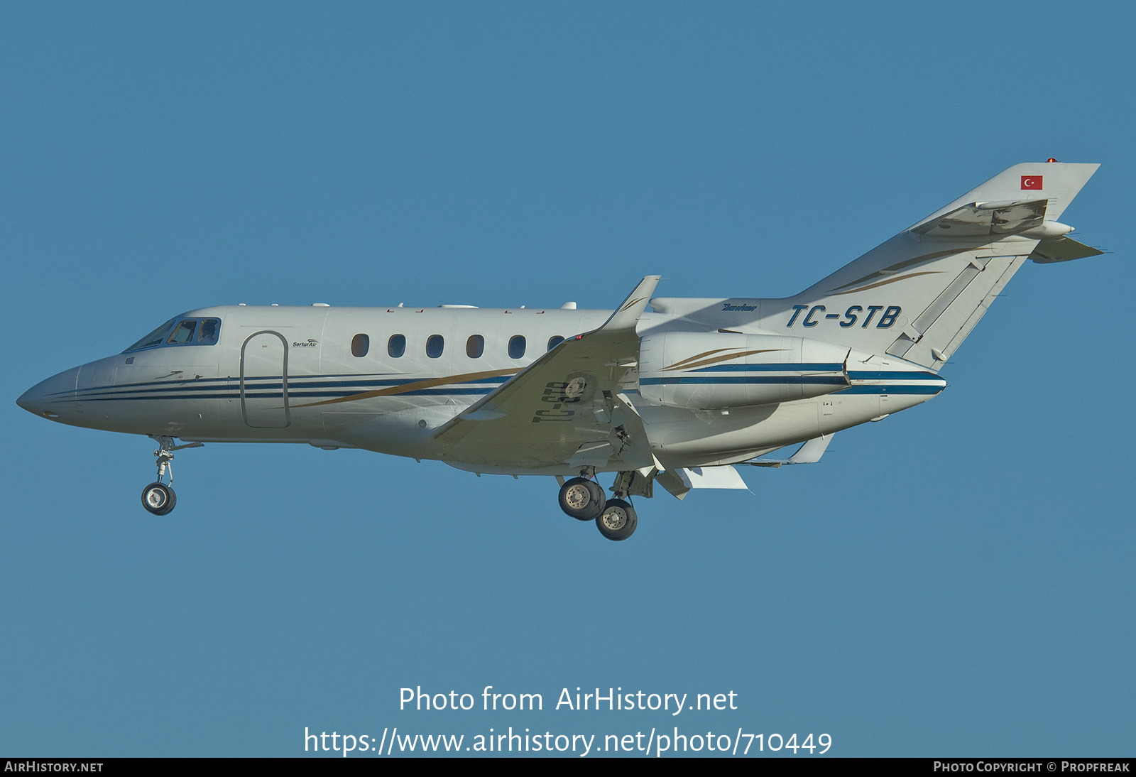 Aircraft Photo of TC-STB | Raytheon Hawker 850XP | Sertur Air | AirHistory.net #710449