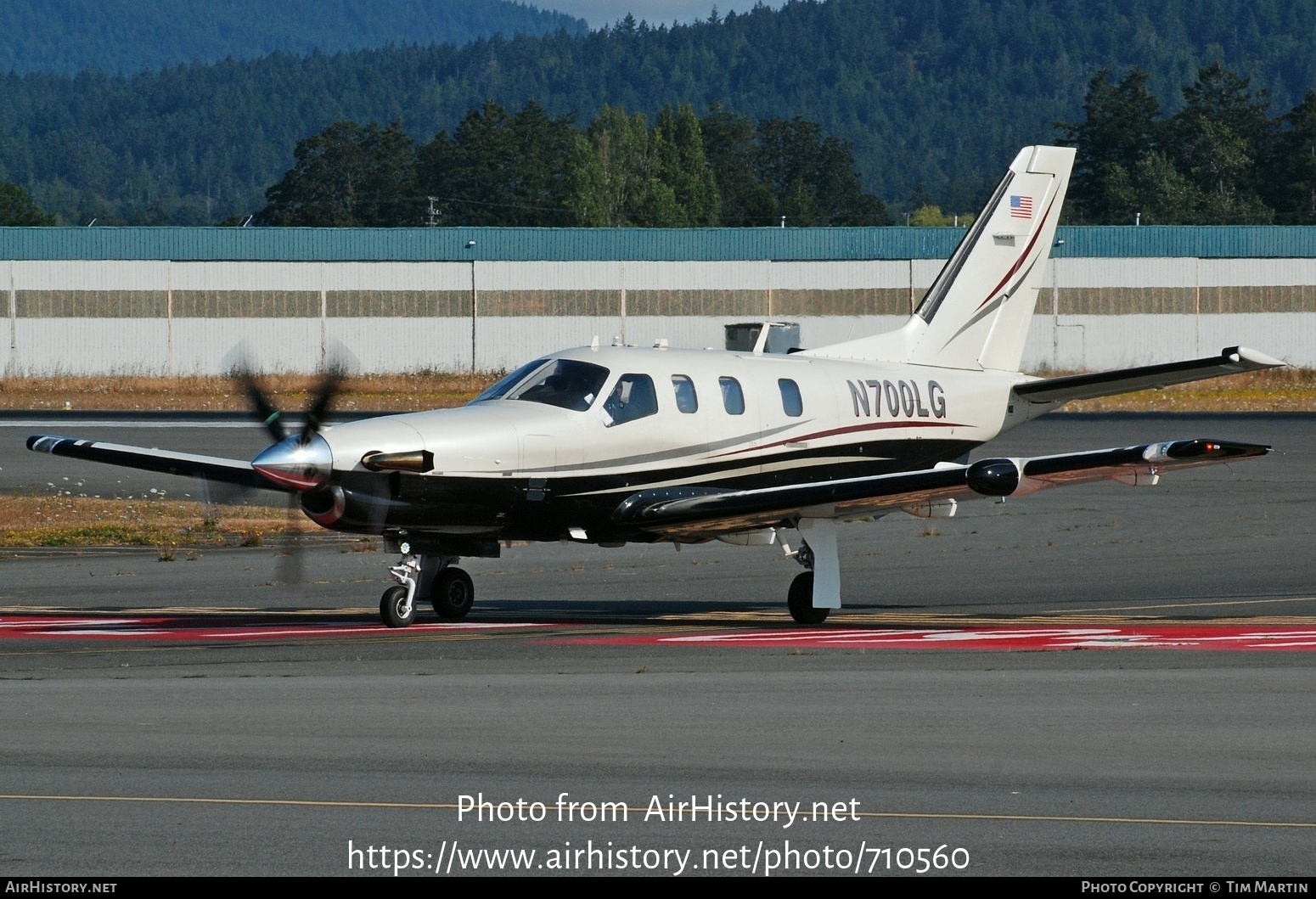 Aircraft Photo of N700LG | Socata TBM-700 | AirHistory.net #710560