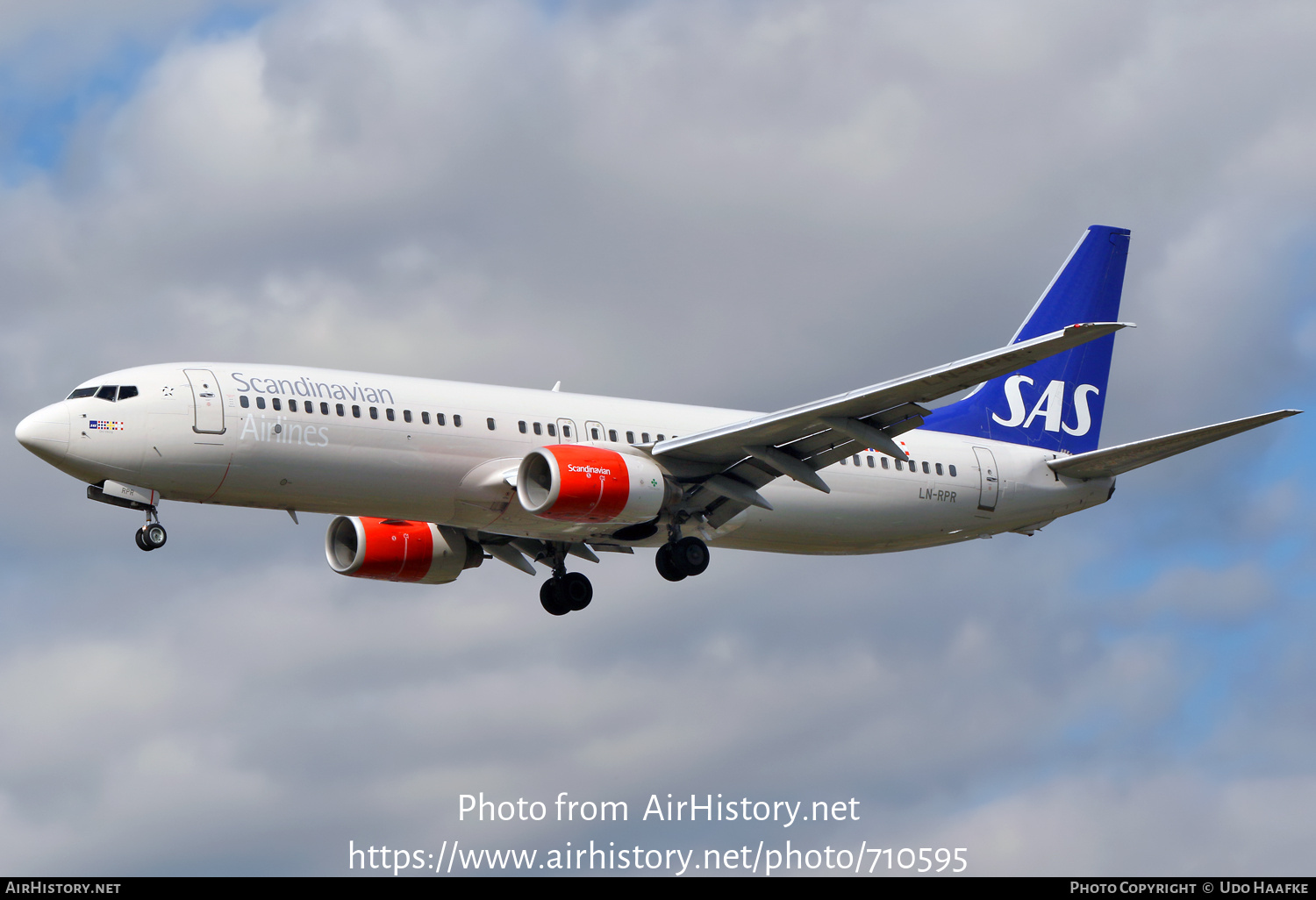 Aircraft Photo of LN-RPR | Boeing 737-883 | Scandinavian Airlines - SAS | AirHistory.net #710595