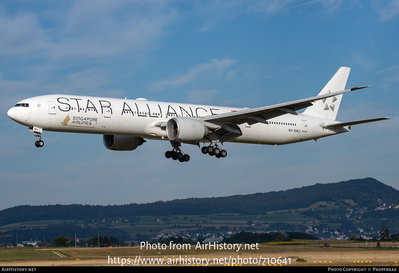 Aircraft Photo of 9V-SWJ | Boeing 777-312/ER | Singapore Airlines | AirHistory.net #710641