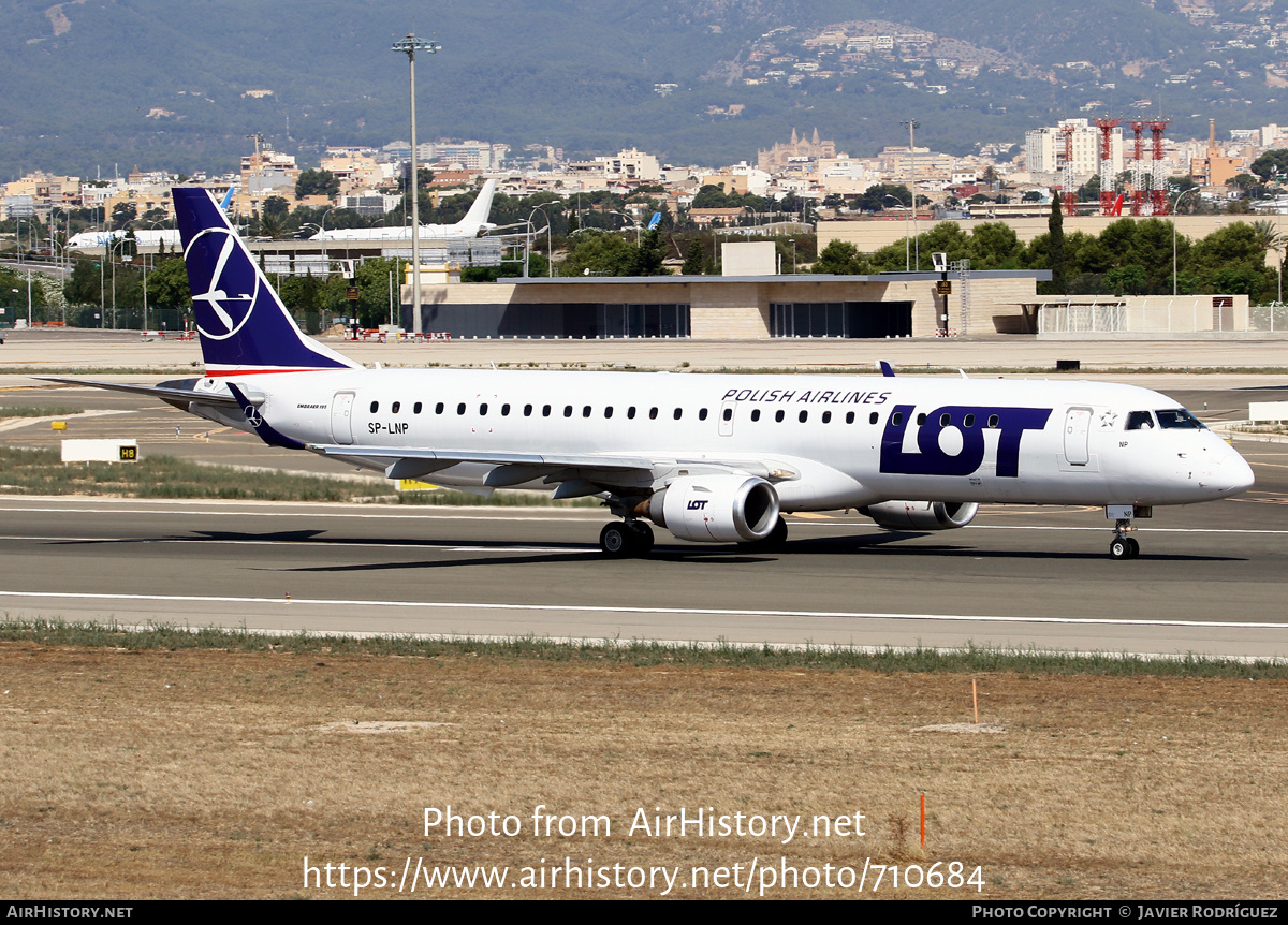 Aircraft Photo of SP-LNP | Embraer 195LR (ERJ-190-200LR) | LOT Polish Airlines - Polskie Linie Lotnicze | AirHistory.net #710684