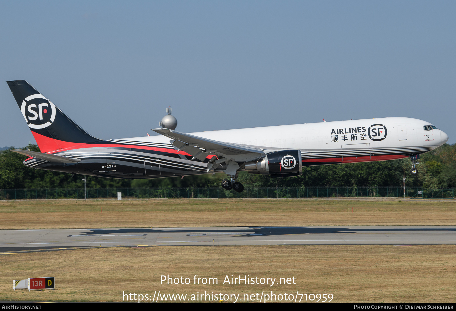 Aircraft Photo of B-221D | Boeing 767-375/ER(BCF) | SF Airlines | AirHistory.net #710959