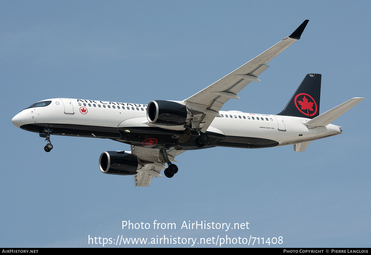 Aircraft Photo of C-GUAC | Airbus A220-371 (BD-500-1A11) | Air Canada | AirHistory.net #711408