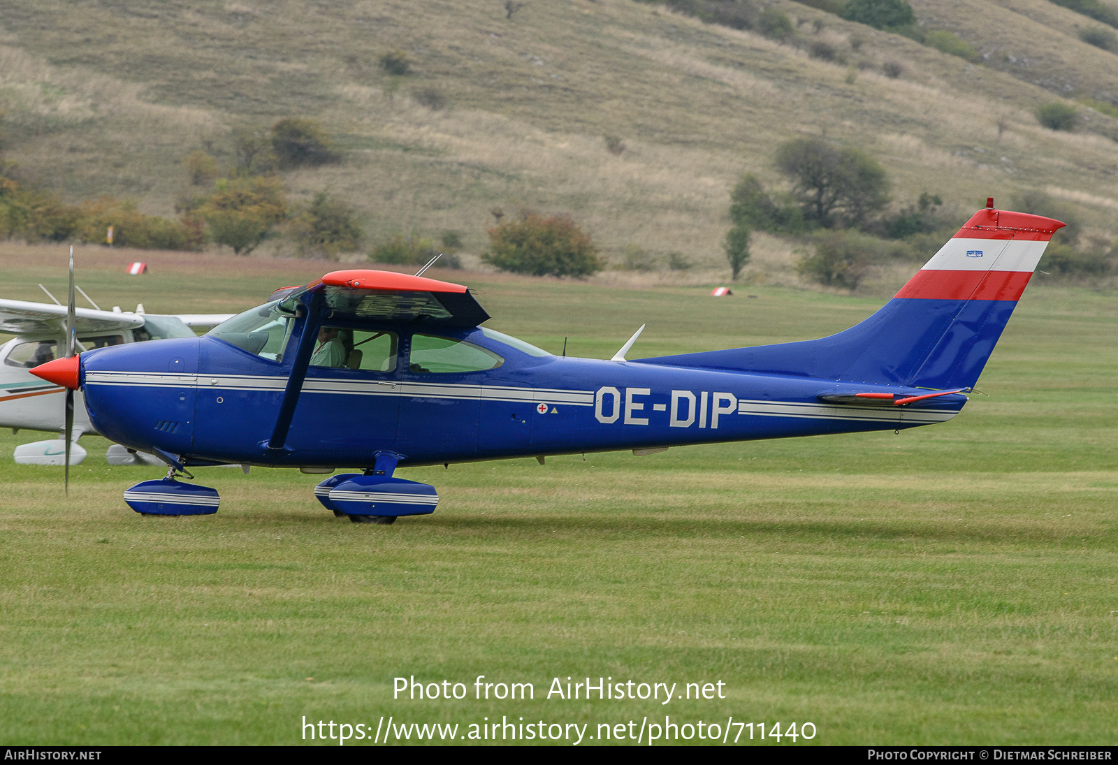 Aircraft Photo of OE-DIP | Cessna 182P | AirHistory.net #711440