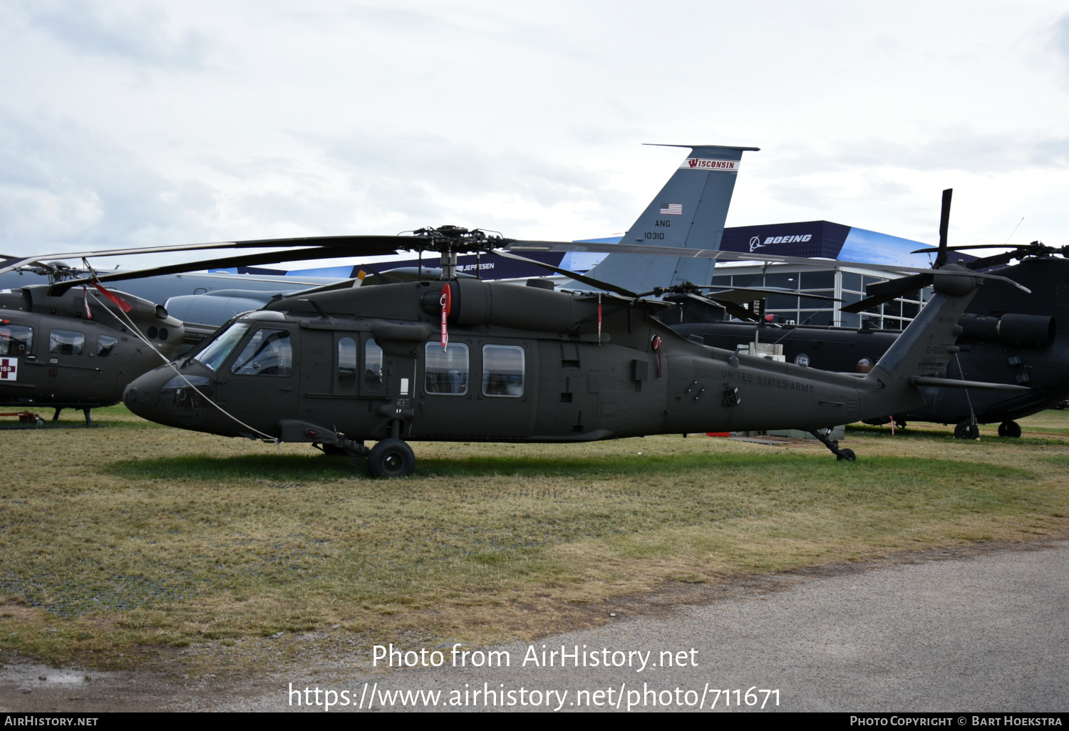 Aircraft Photo of 08-20111 / 0-20111 | Sikorsky UH-60M Black Hawk (S-70A) | USA - Army | AirHistory.net #711671