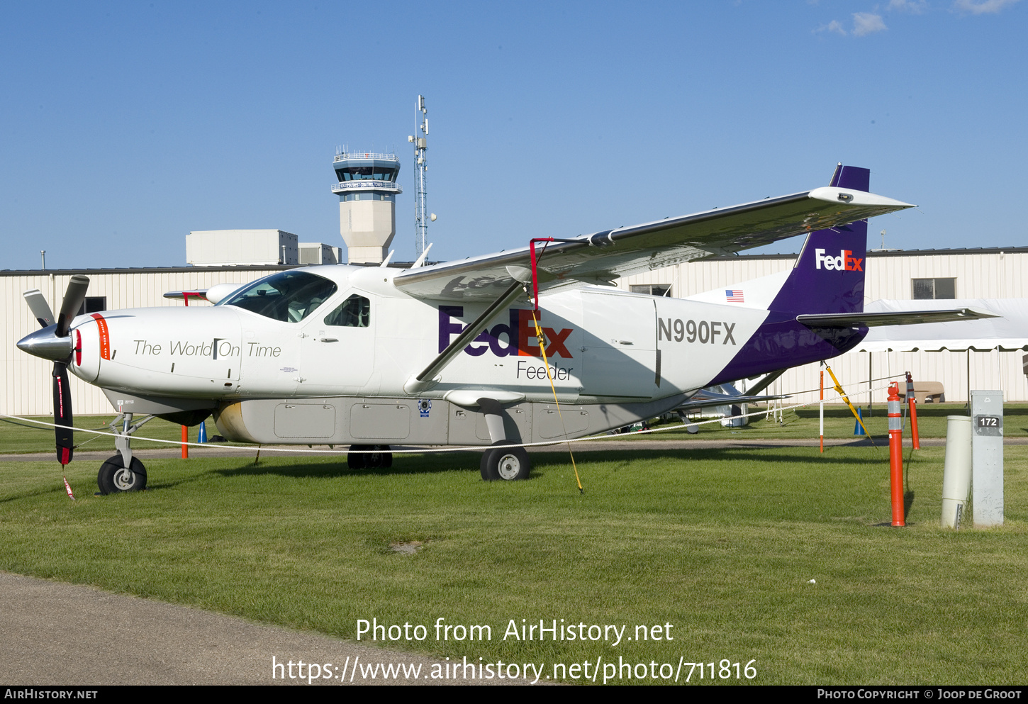 Aircraft Photo of N990FX | Cessna 208B Super Cargomaster | FedEx Feeder | AirHistory.net #711816