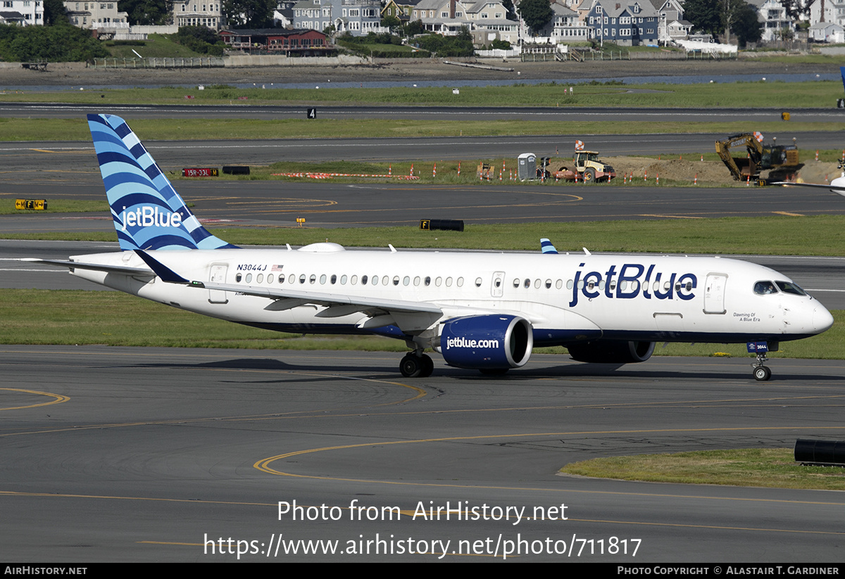 Aircraft Photo of N3044J | Airbus A220-300 (BD-500-1A11) | JetBlue Airways | AirHistory.net #711817