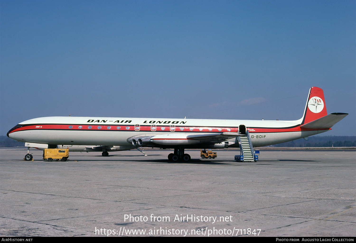 Aircraft Photo of G-BDIF | De Havilland D.H. 106 Comet 4C | Dan-Air London | AirHistory.net #711847