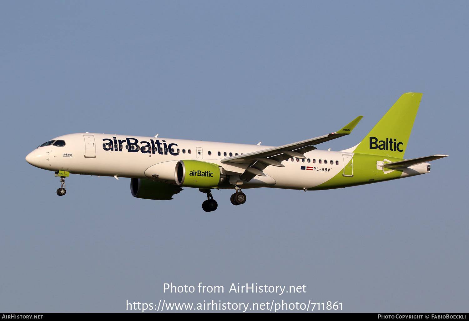 Aircraft Photo of YL-ABV | Airbus A220-300 (BD-500-1A11) | AirBaltic | AirHistory.net #711861