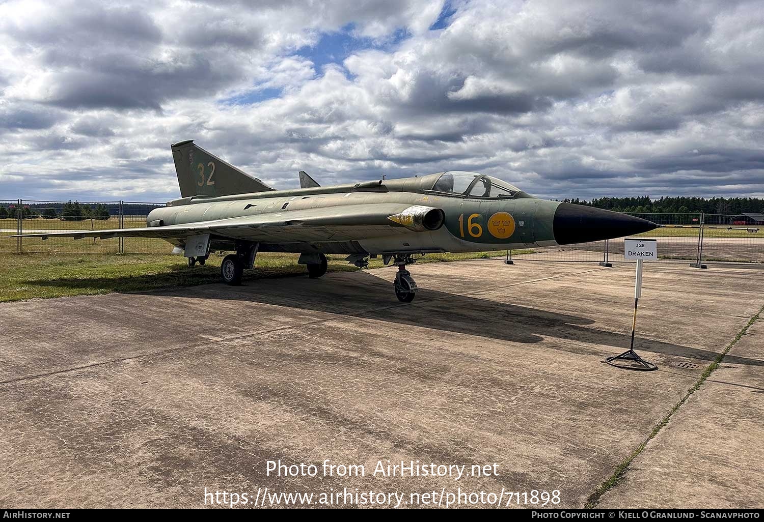 Aircraft Photo of 35496 | Saab J35F Draken | Sweden - Air Force | AirHistory.net #711898