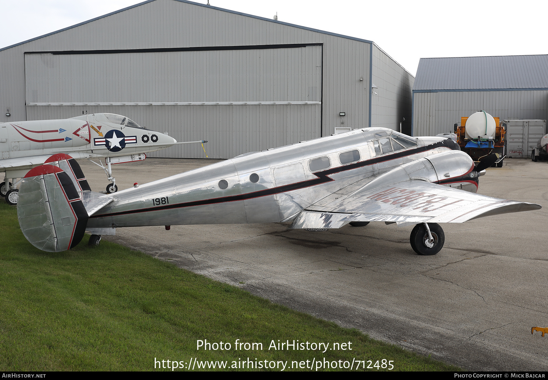 Aircraft Photo of N2808J / NC2808J | Beech UC-45J Expeditor | AirHistory.net #712485