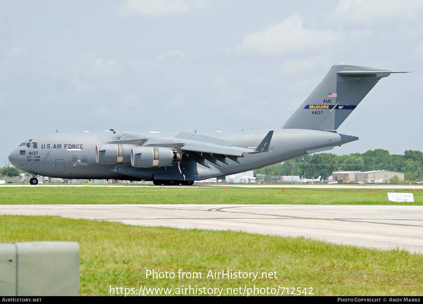 Aircraft Photo of 04-4137 / 44137 | Boeing C-17A Globemaster III | USA - Air Force | AirHistory.net #712542