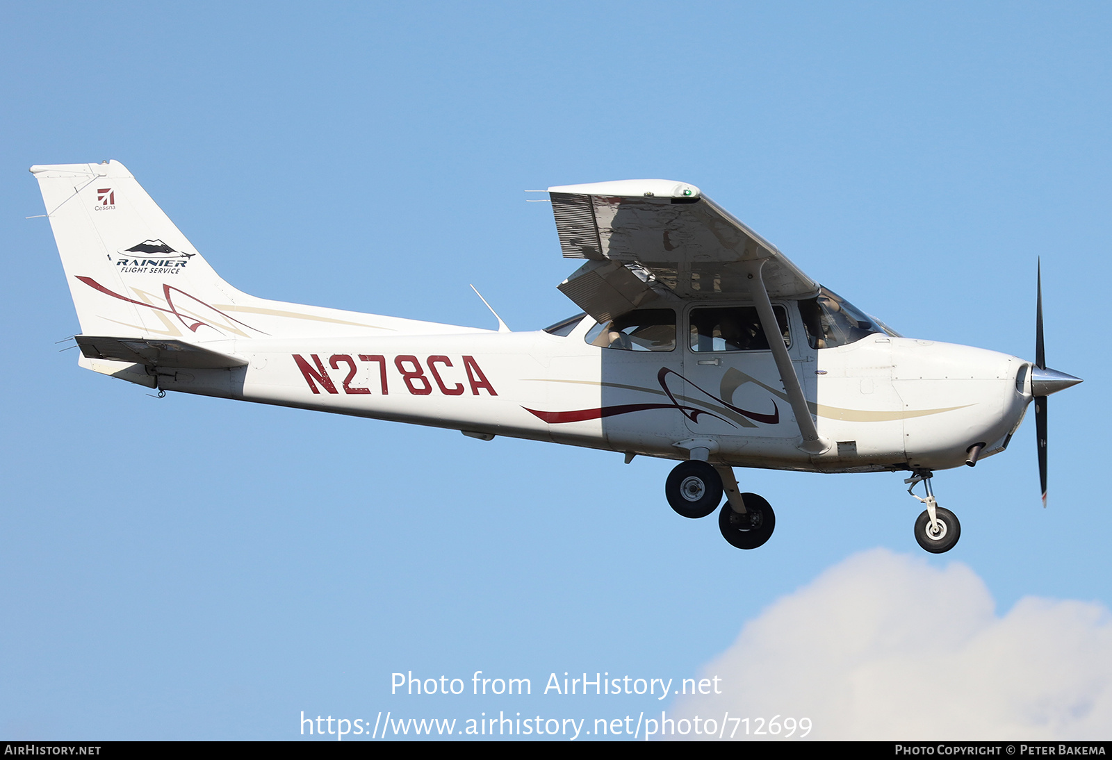 Aircraft Photo of N278CA | Cessna 172S Skyhawk | Rainier Flight Service | AirHistory.net #712699