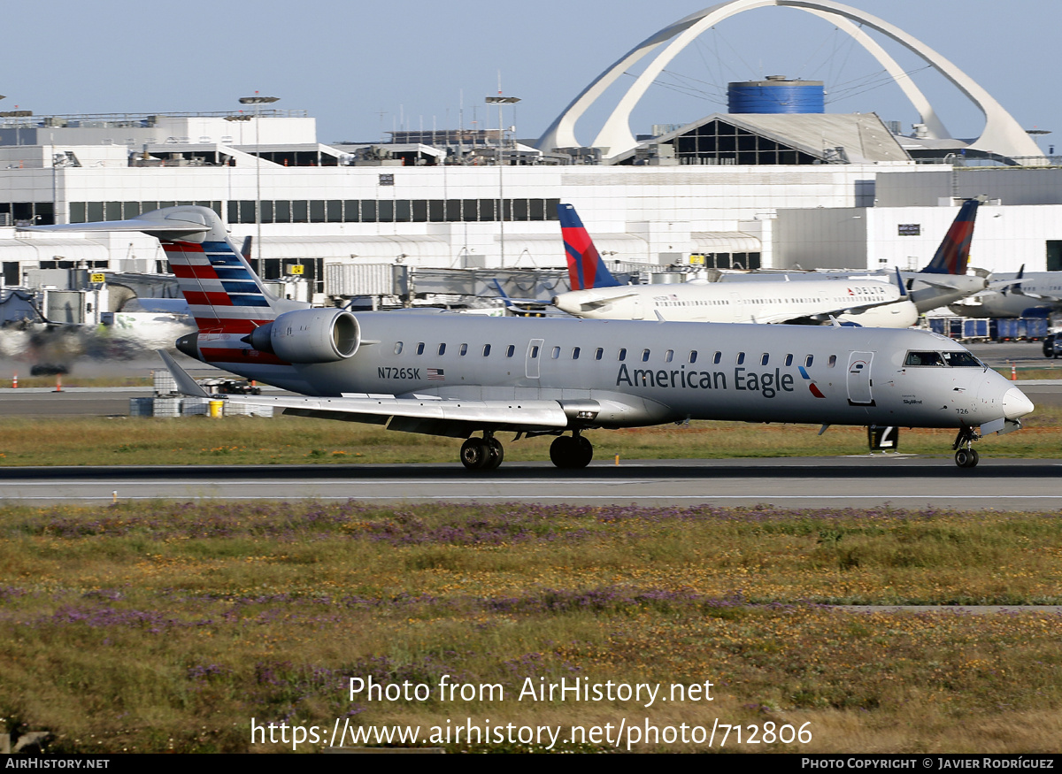 Aircraft Photo of N726SK | Bombardier CRJ-701ER (CL-600-2C10) | American Eagle | AirHistory.net #712806