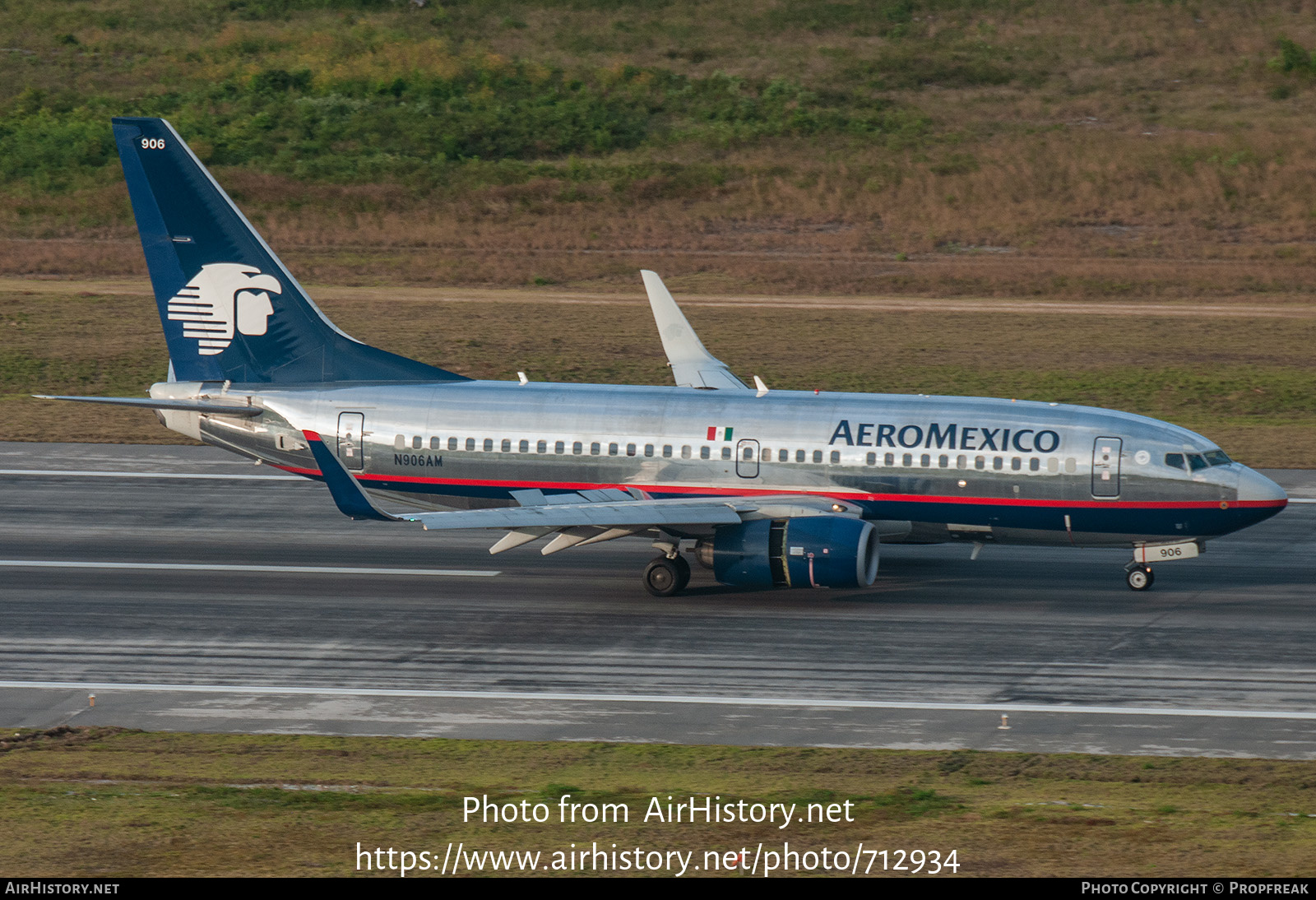 Aircraft Photo of N906AM | Boeing 737-752 | AeroMéxico | AirHistory.net #712934