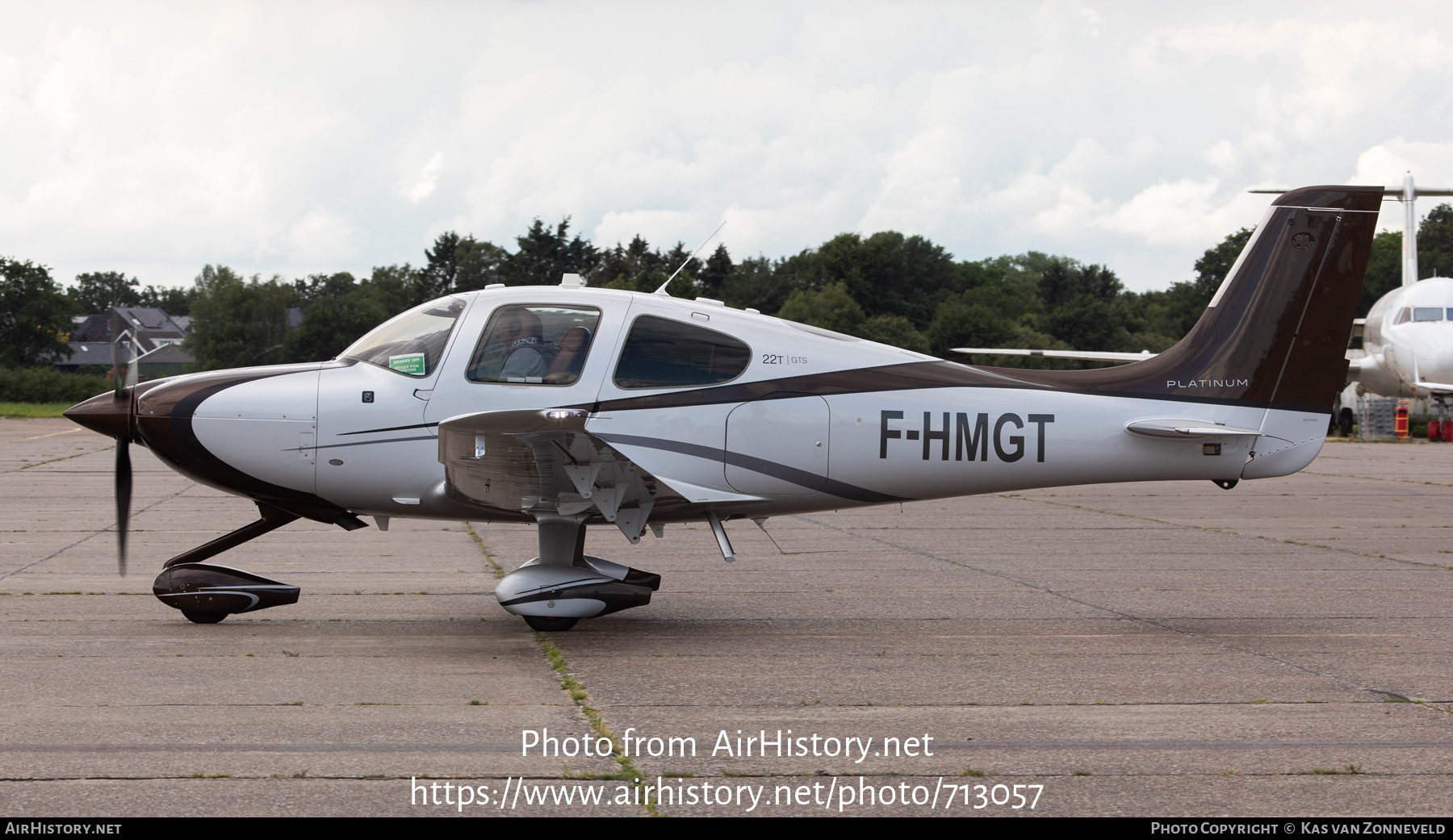 Aircraft Photo of F-HMGT | Cirrus SR-22T G5-GTS Platinum | AirHistory.net #713057