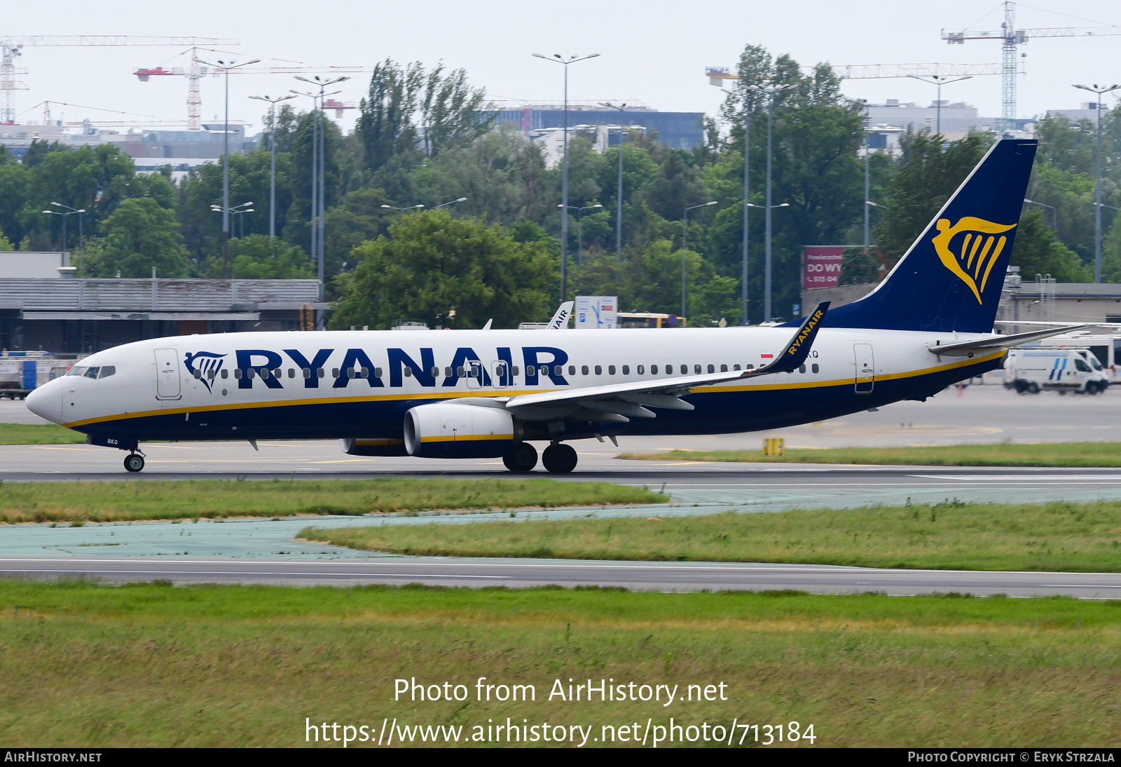 Aircraft Photo of SP-RKQ | Boeing 737-800 | Ryanair | AirHistory.net #713184