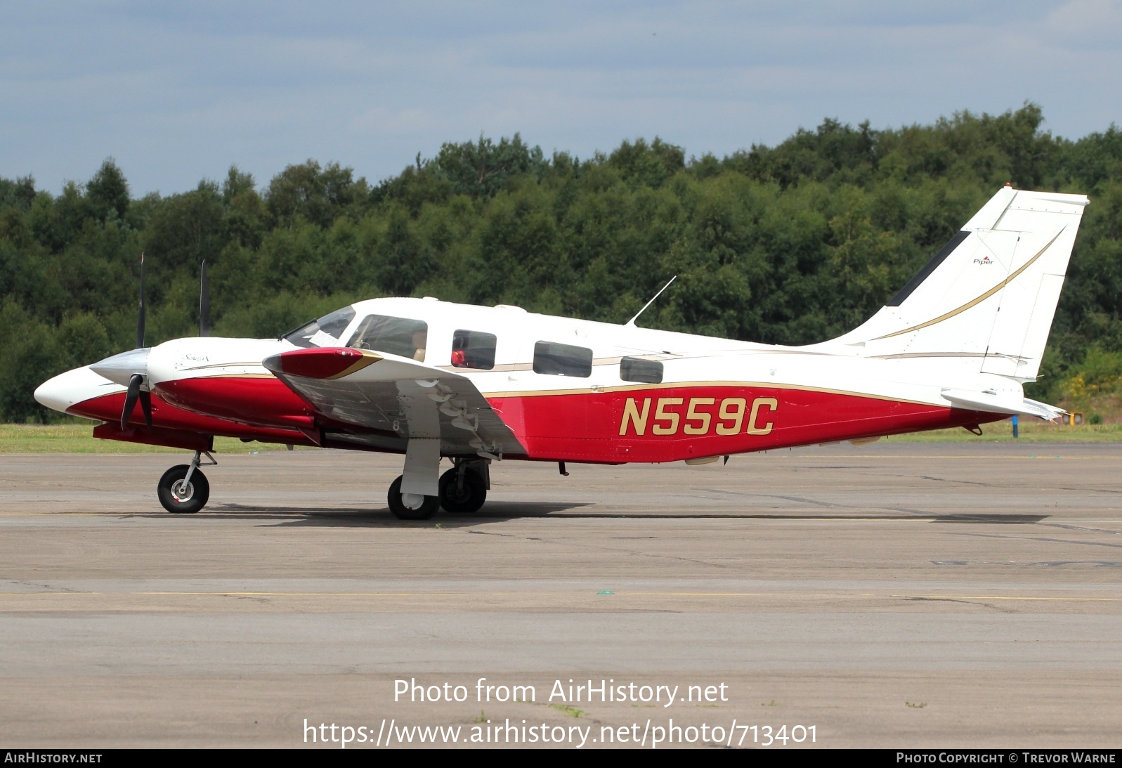 Aircraft Photo of N559C | Piper PA-34-220T Seneca V | AirHistory.net #713401