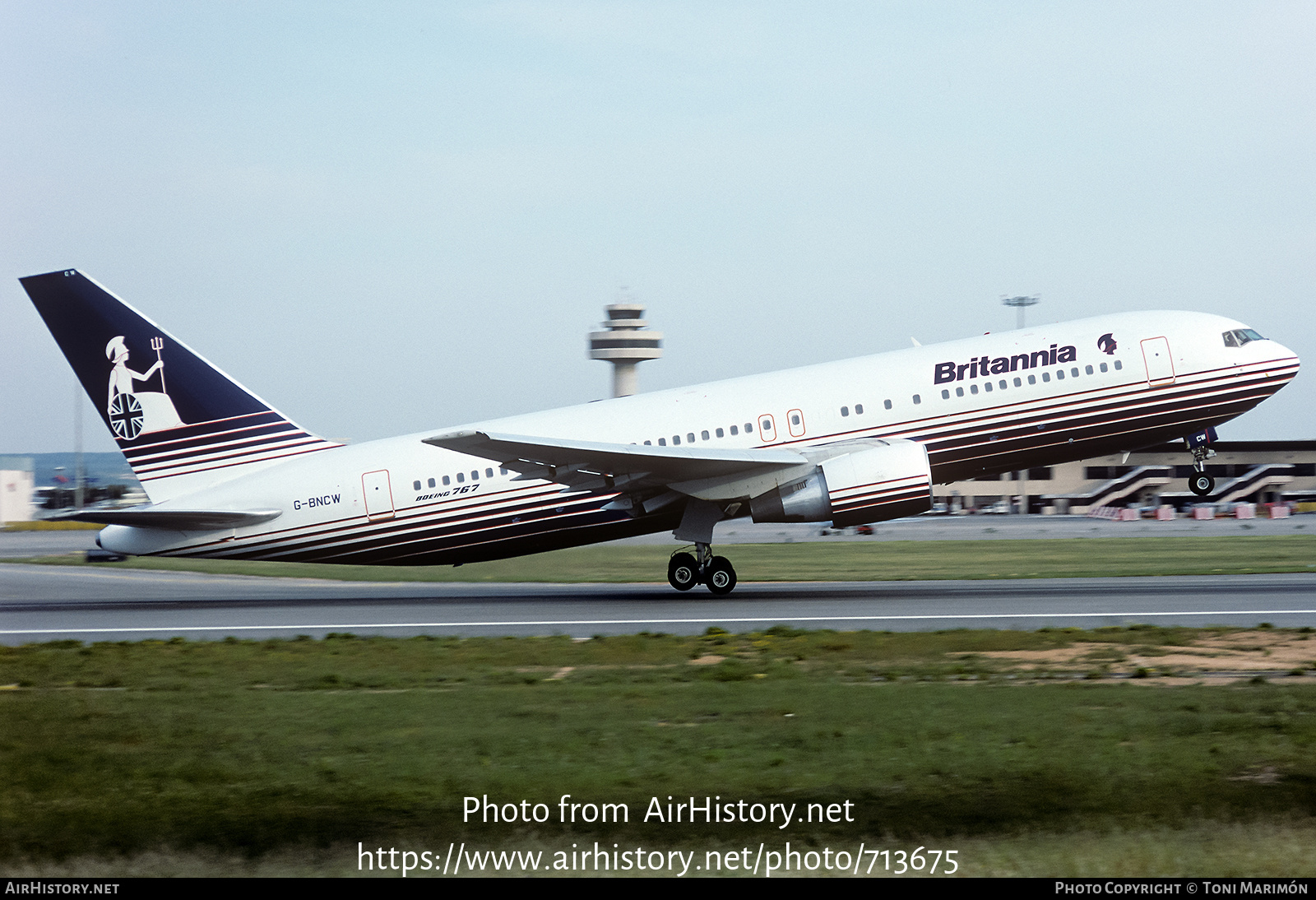 Aircraft Photo of G-BNCW | Boeing 767-204 | Britannia Airways | AirHistory.net #713675