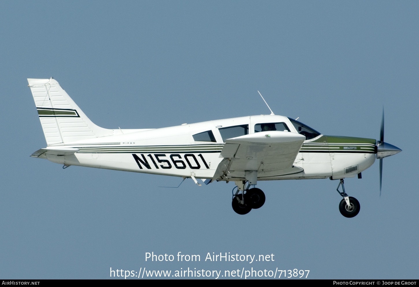 Aircraft Photo of N15601 | Piper PA-28-235 Cherokee Charger | AirHistory.net #713897