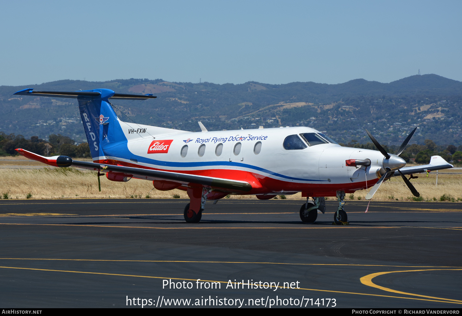 Aircraft Photo of VH-FXW | Pilatus PC-12NG (PC-12/47E) | Royal Flying Doctor Service - RFDS | AirHistory.net #714173