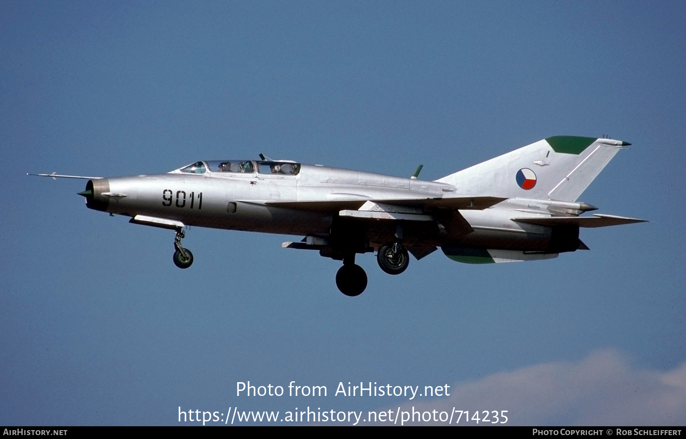 Aircraft Photo of 9011 | Mikoyan-Gurevich MiG-21UM | Czechia - Air Force | AirHistory.net #714235