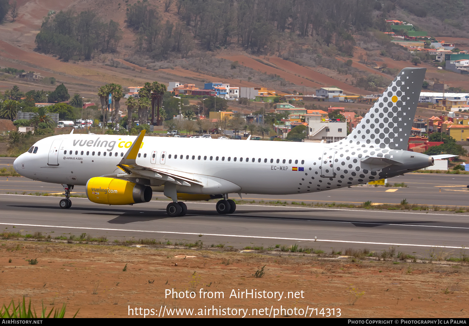 Aircraft Photo of EC-MXP | Airbus A320-232 | Vueling Airlines | AirHistory.net #714313