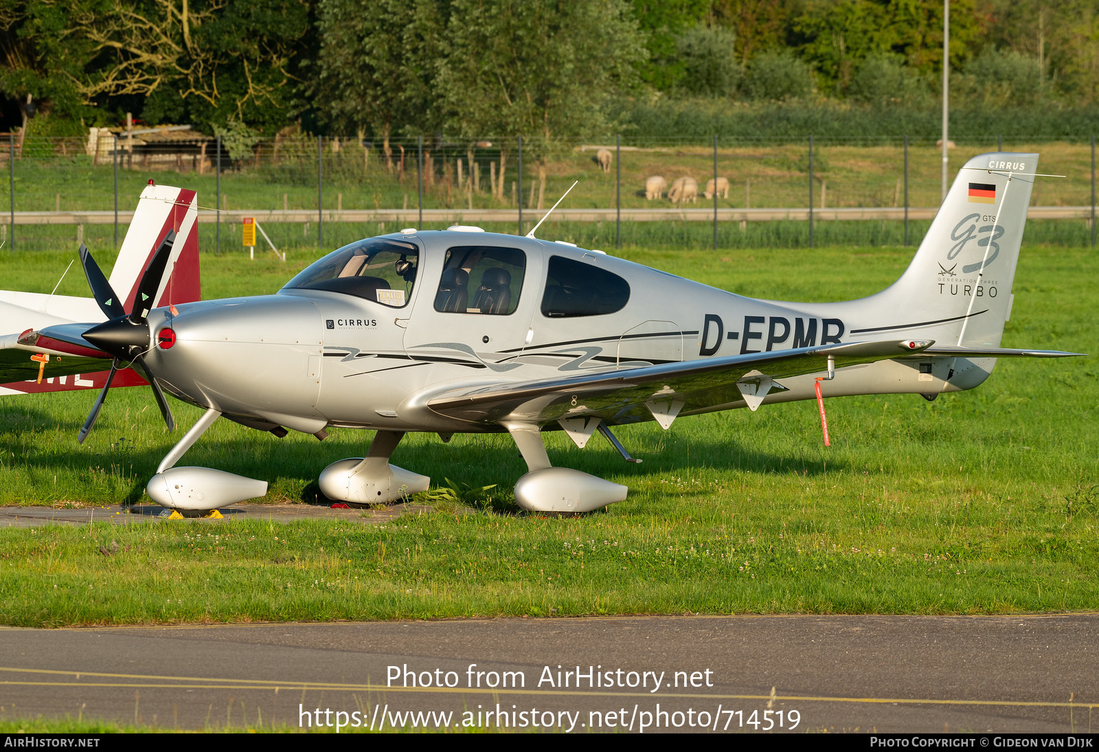 Aircraft Photo of D-EPMR | Cirrus SR-22 G3-GTS Turbo | AirHistory.net #714519