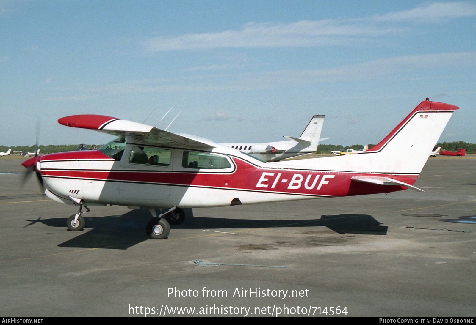 Aircraft Photo of EI-BUF | Cessna 210N Centurion | AirHistory.net #714564