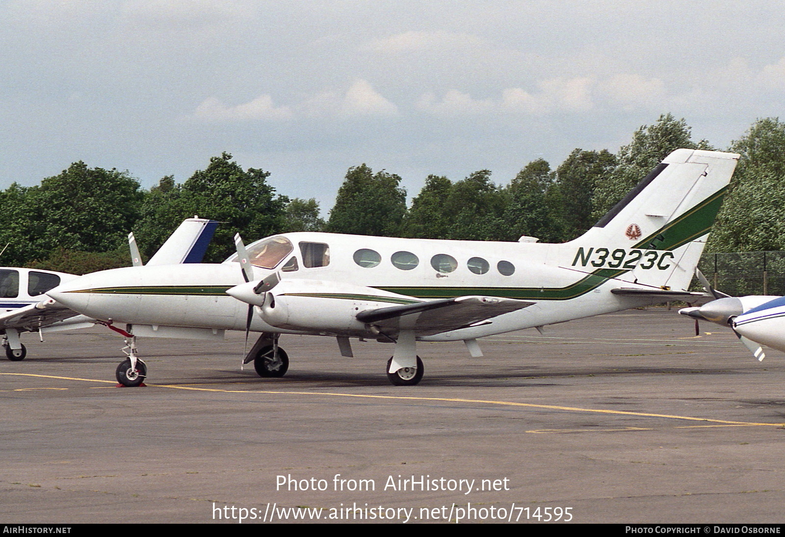 Aircraft Photo of N3923C | Cessna 421C Golden Eagle | AirHistory.net #714595