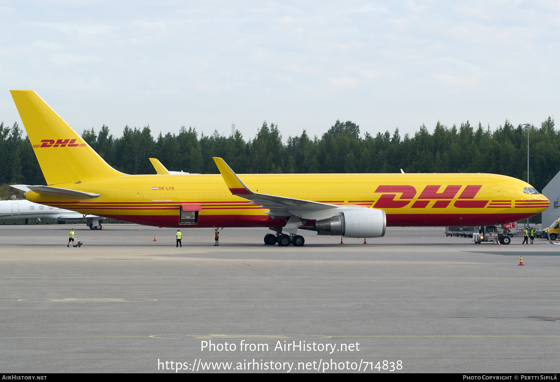 Aircraft Photo of OE-LYD | Boeing 767-304/ER(BDSF) | DHL International | AirHistory.net #714838