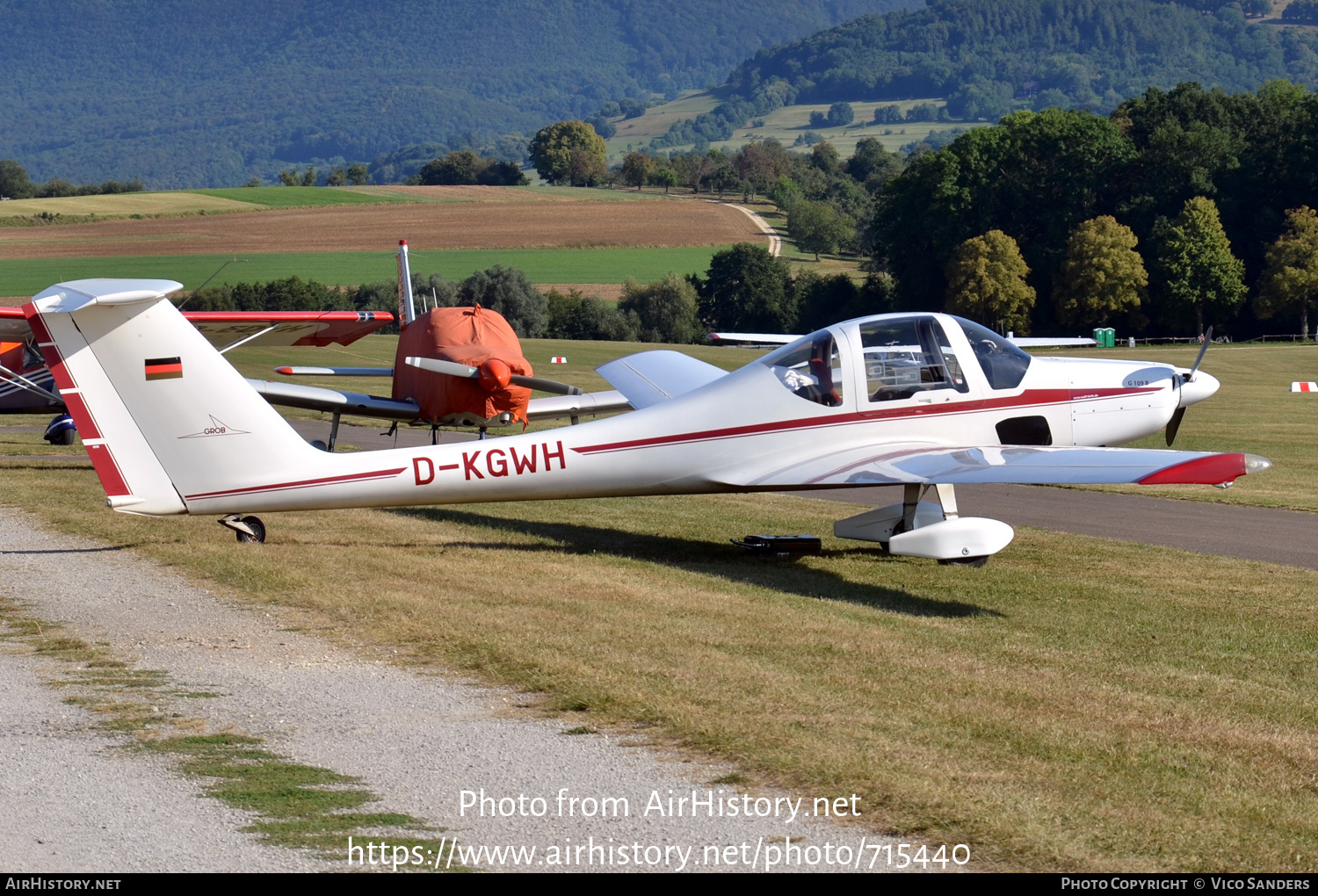 Aircraft Photo of D-KGWH | Grob G-109B | AirHistory.net #715440