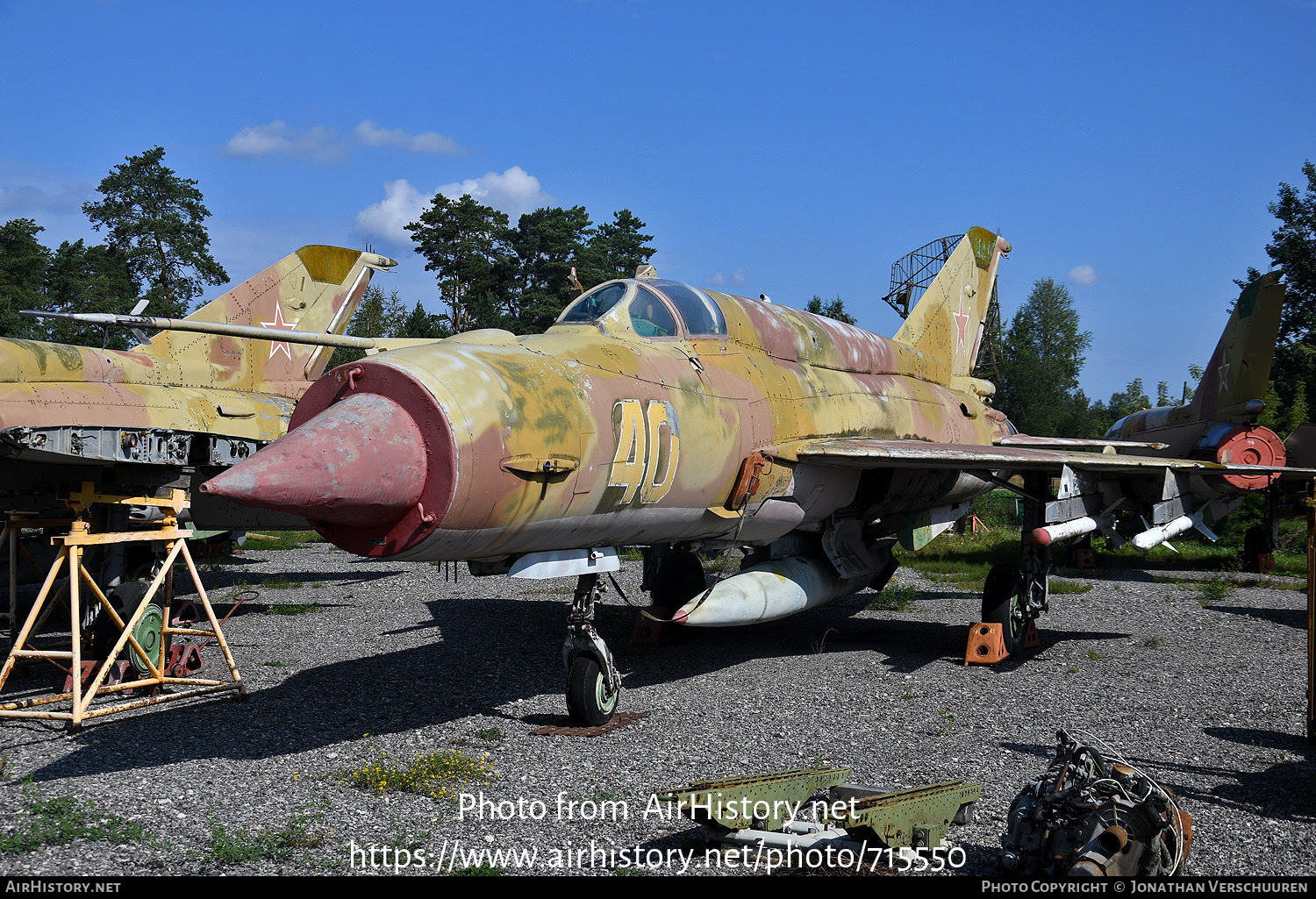 Aircraft Photo of 40 yellow | Mikoyan-Gurevich MiG-21ST | Soviet Union - Air Force | AirHistory.net #715550