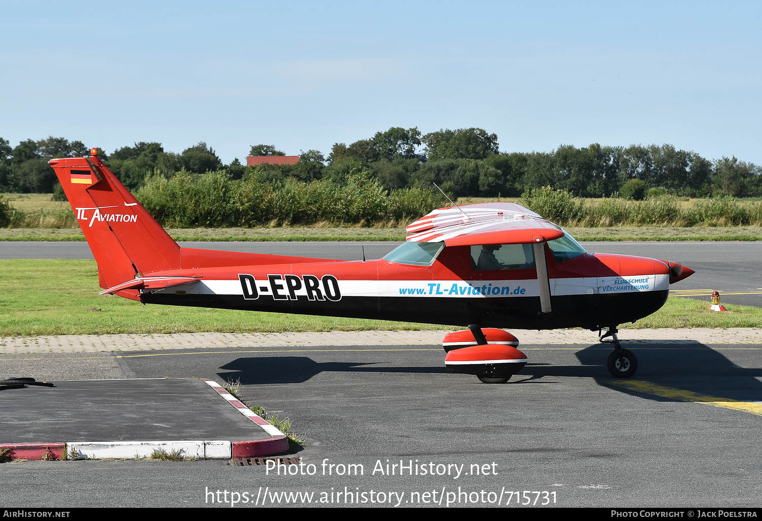 Aircraft Photo of D-EPRO | Cessna 150M | TL Aviation | AirHistory.net #715731