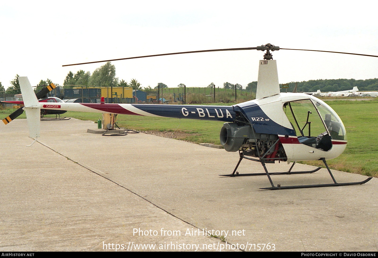 Aircraft Photo of G-BLUA | Robinson R-22 | AirHistory.net #715763