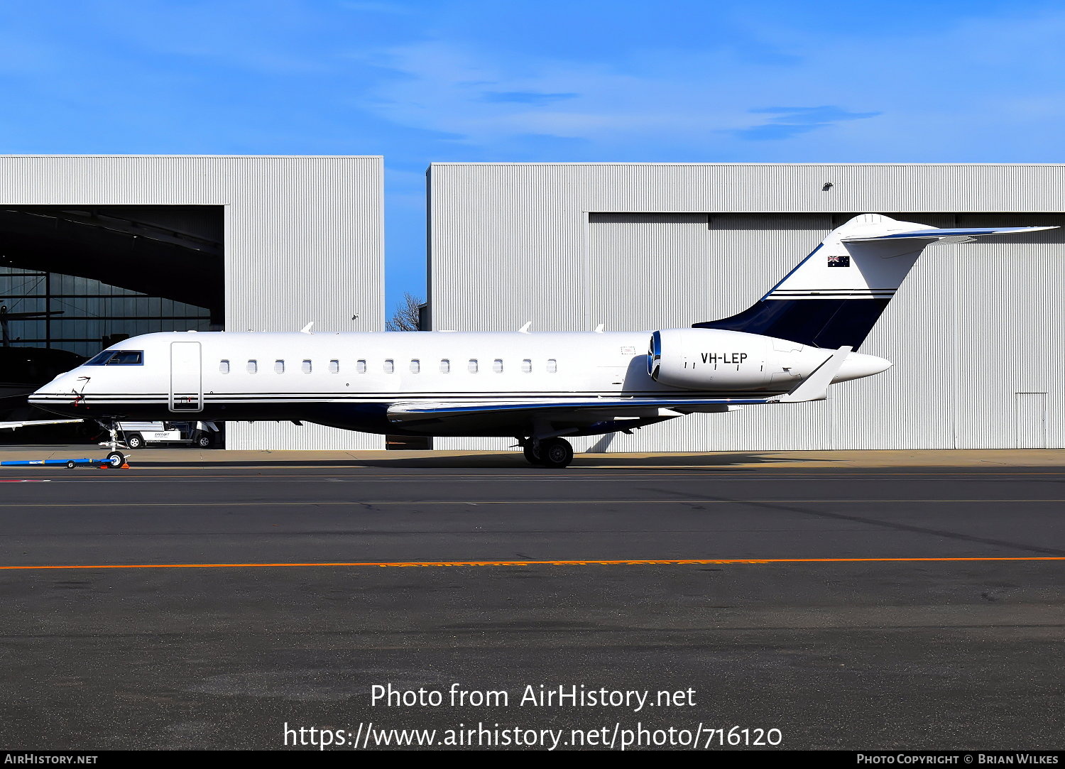 Aircraft Photo of VH-LEP | Bombardier Global Express XRS (BD-700-1A10) | AirHistory.net #716120