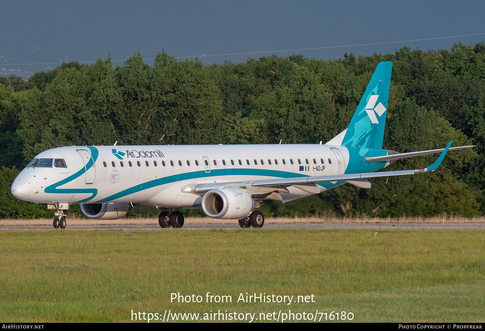 Aircraft Photo of I-ADJP | Embraer 195LR (ERJ-190-200LR) | Air Dolomiti | AirHistory.net #716180