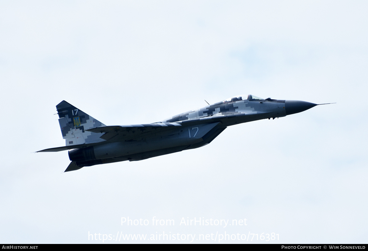 Aircraft Photo of 17 white | Mikoyan-Gurevich MiG-29MU1 | Ukraine - Air Force | AirHistory.net #716381