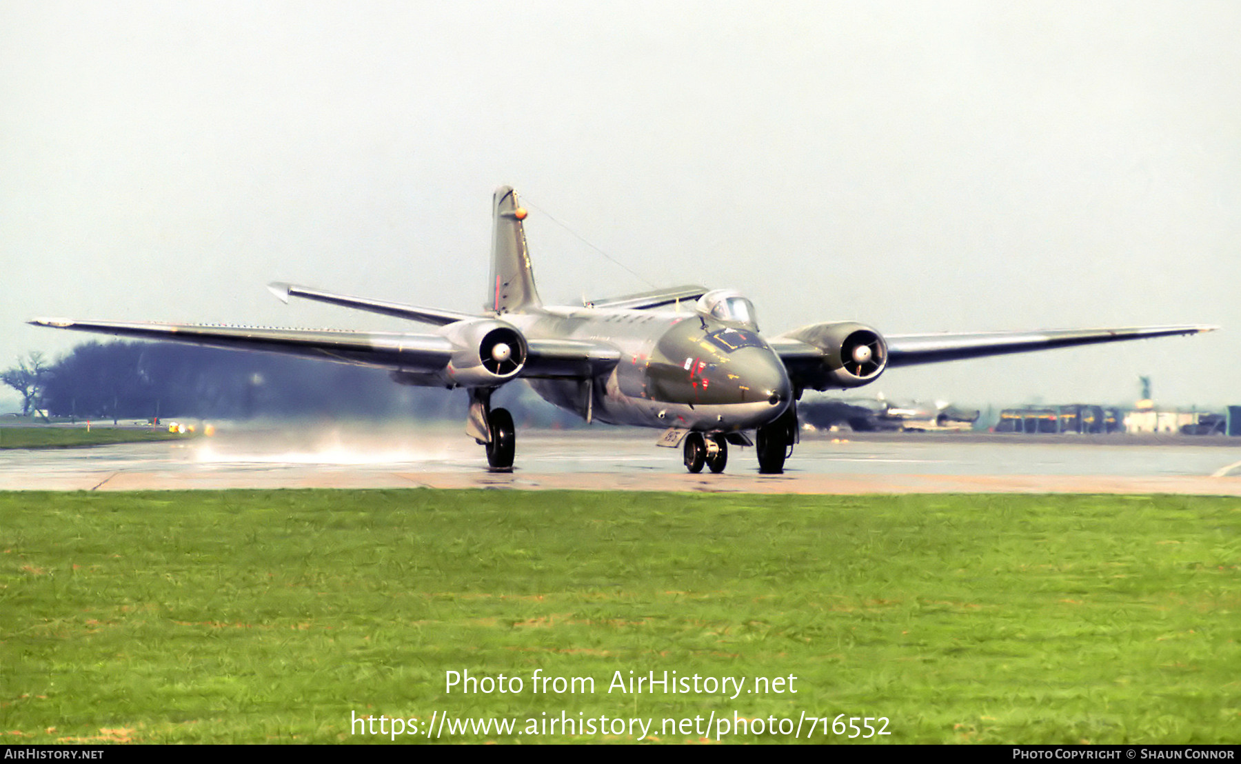 Aircraft Photo of XH175 | English Electric Canberra PR9 | UK - Air Force | AirHistory.net #716552