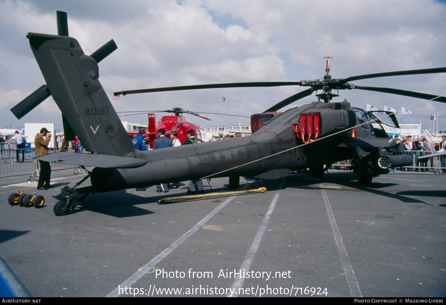 Aircraft Photo of 88-0197 / 80197 | McDonnell Douglas AH-64A Apache | USA - Army | AirHistory.net #716924