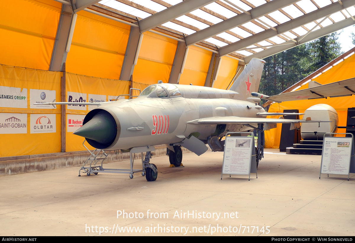 Aircraft Photo of 9011 | Mikoyan-Gurevich MiG-21MF | Soviet Union - Air Force | AirHistory.net #717145