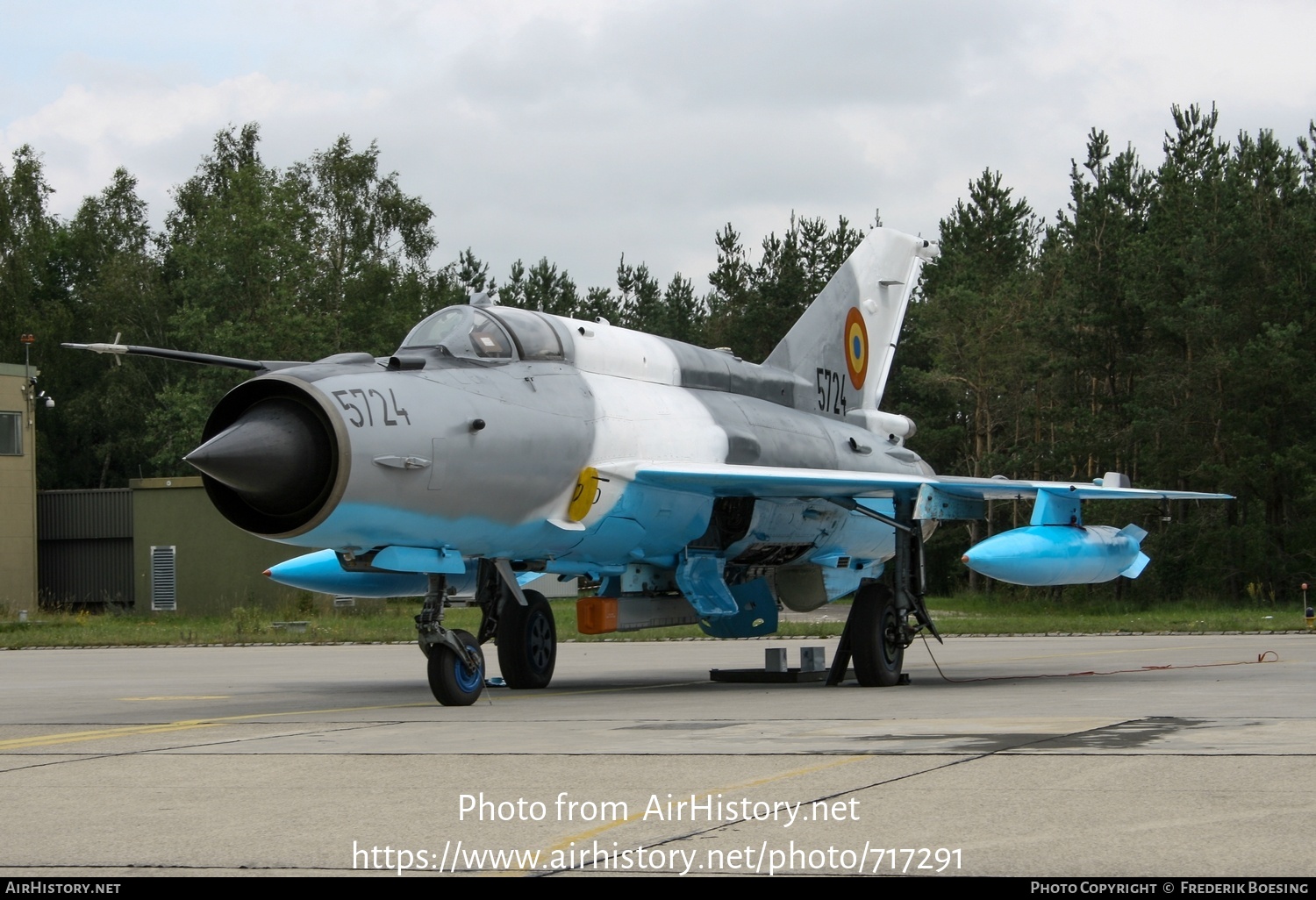 Aircraft Photo of 5724 | Mikoyan-Gurevich MiG-21MF Lancer C | Romania - Air Force | AirHistory.net #717291